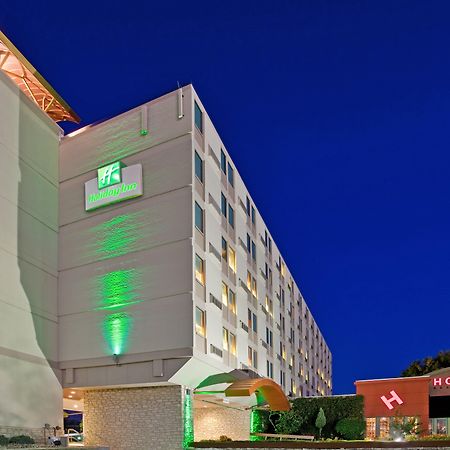 Holiday Inn At The Campus By Ihg Manhattan Buitenkant foto