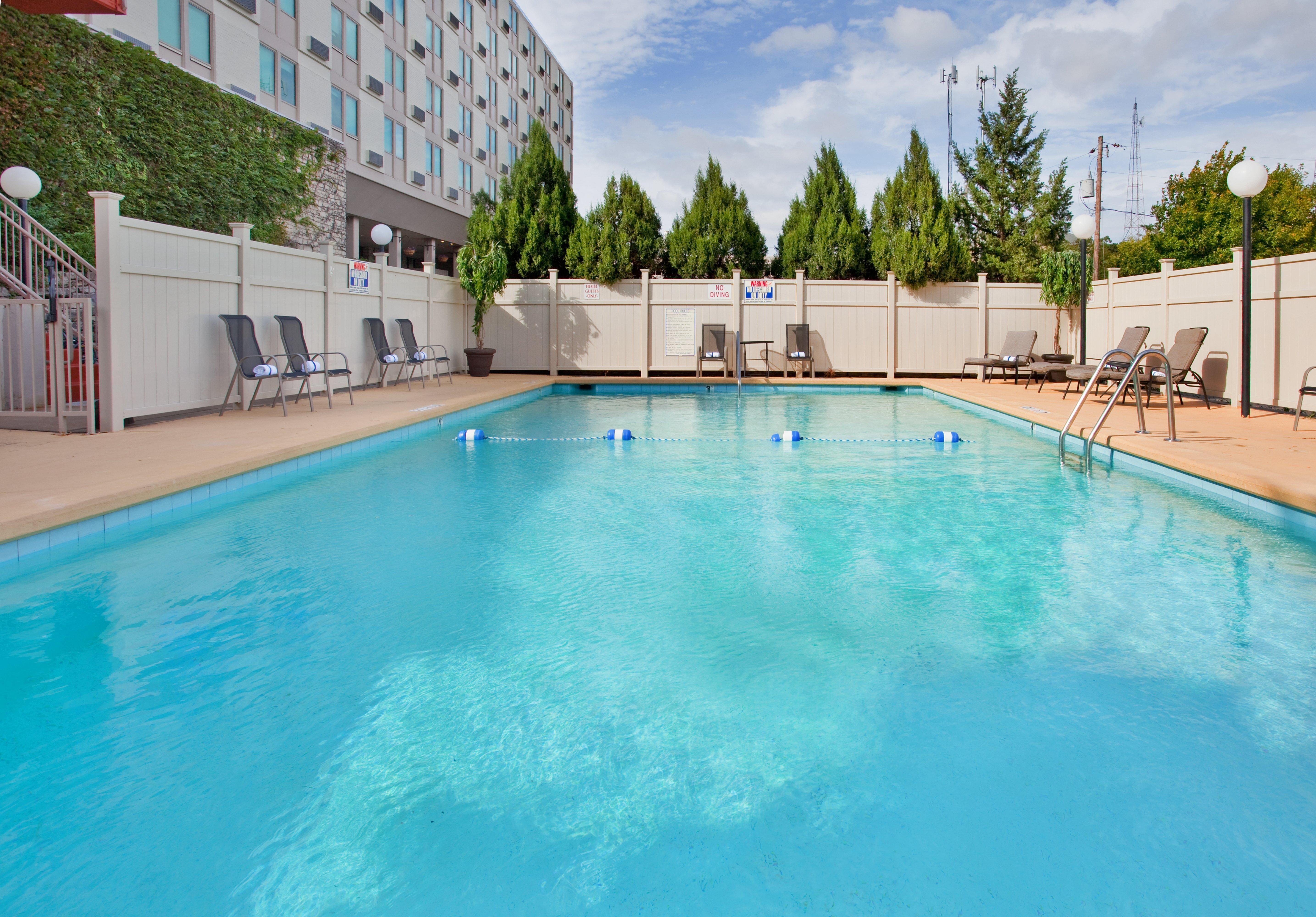 Holiday Inn At The Campus By Ihg Manhattan Buitenkant foto