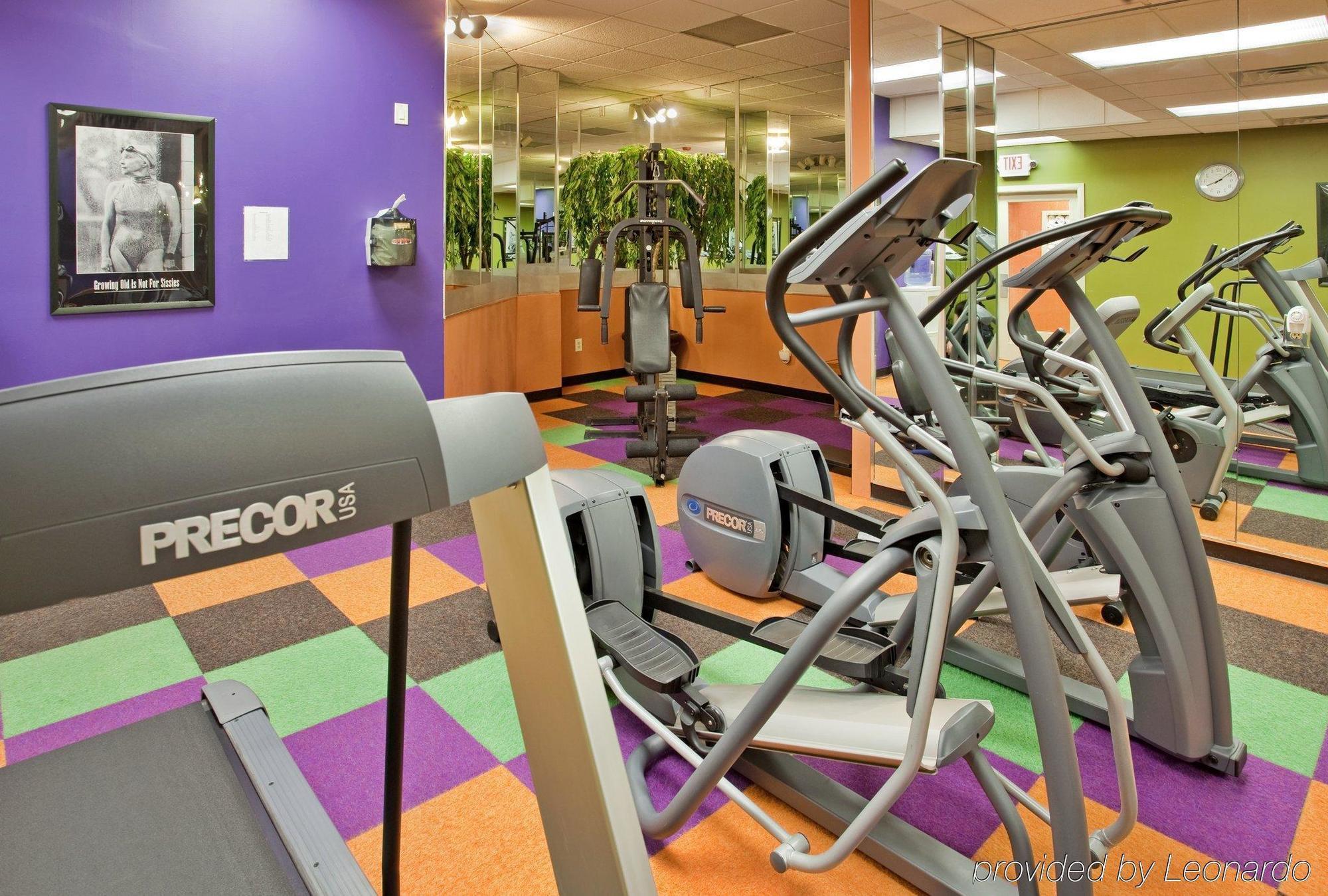 Holiday Inn At The Campus By Ihg Manhattan Buitenkant foto