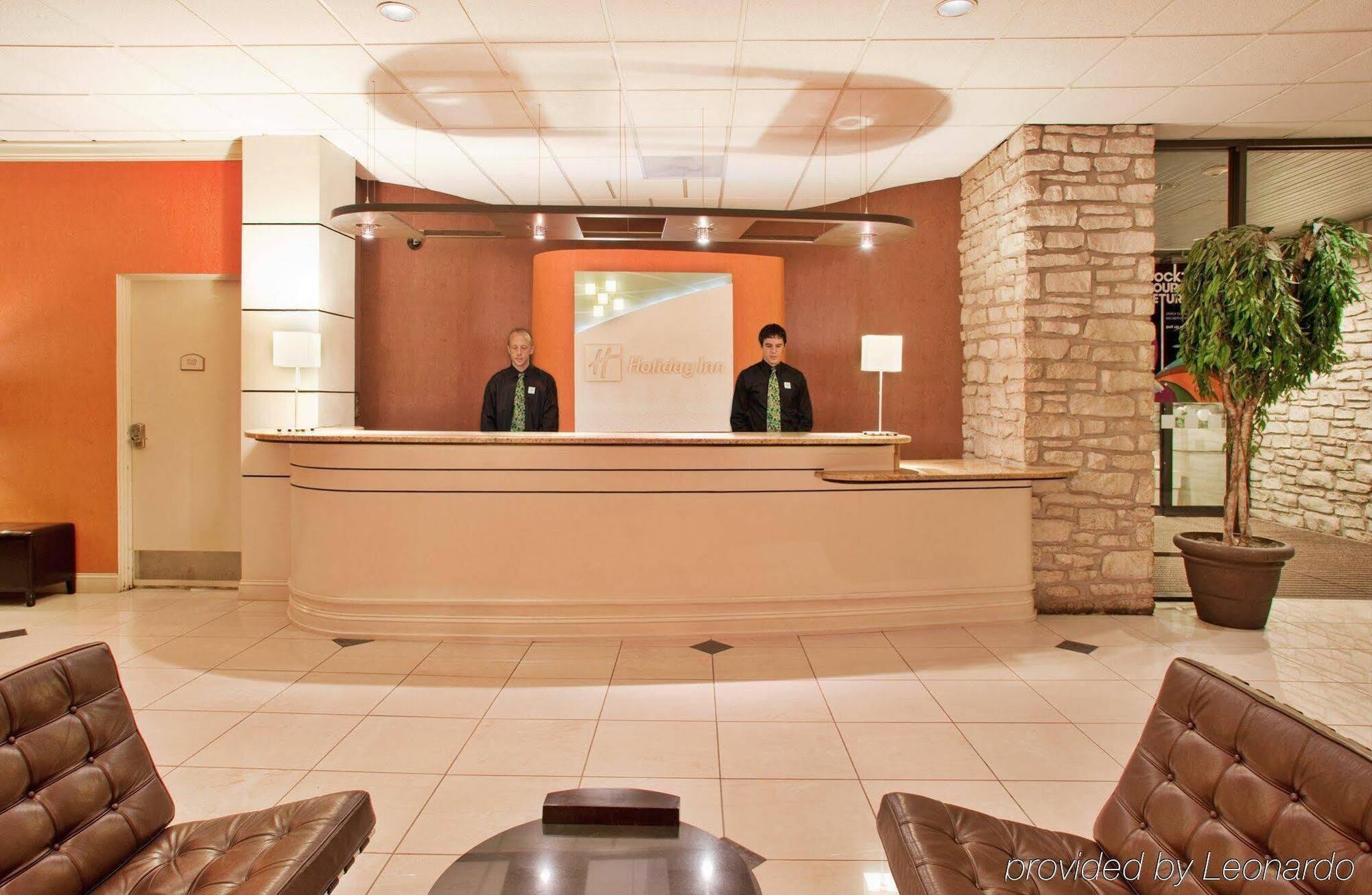 Holiday Inn At The Campus By Ihg Manhattan Buitenkant foto